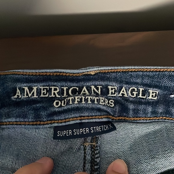 Preloved - Picture 2 of 6